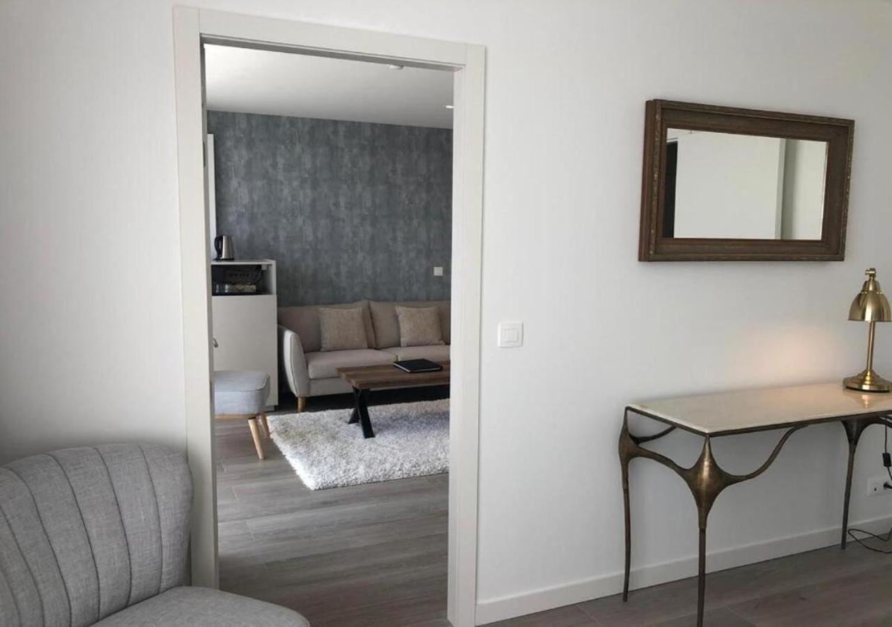 Aparthotel Acropolis - Luxury Appartments I Hotelservice And Parking 4*