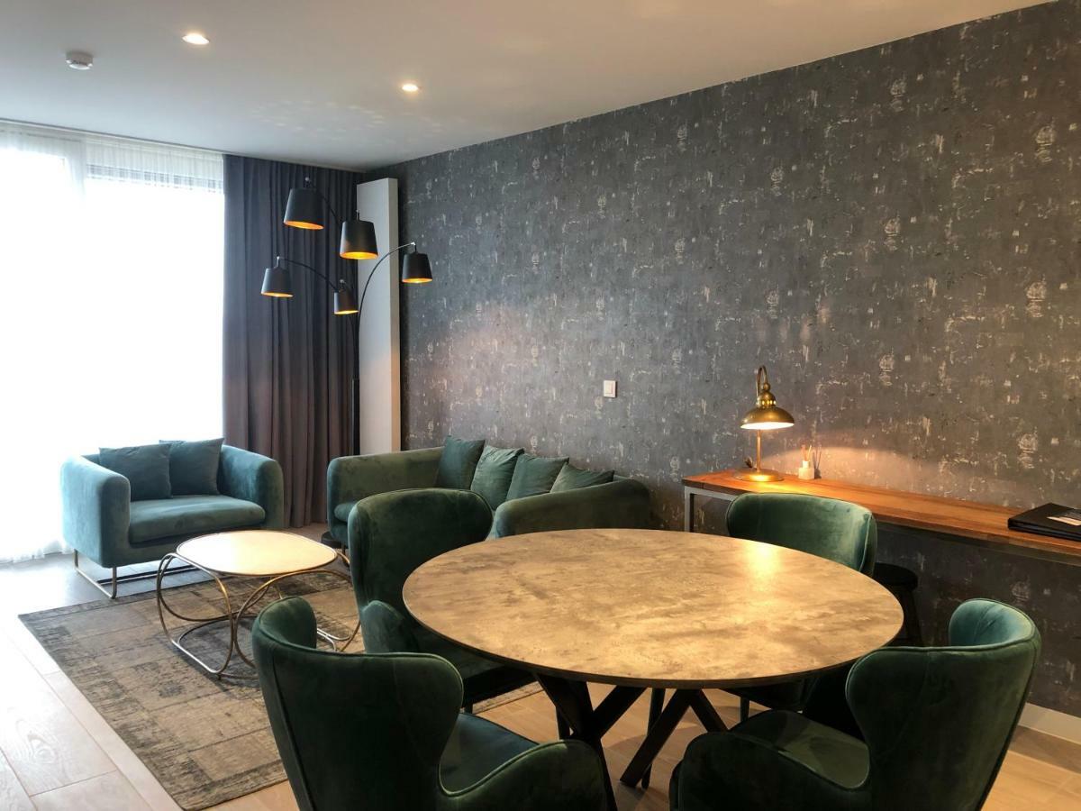 Acropolis - Luxury Appartments I Hotelservice And Parking Aparthotel 4*